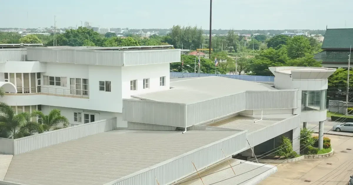 Manufacturing Plant Roofing in Appleton, WI view 4 Manufacturing Plant Roofing in Appleton, WI view 4